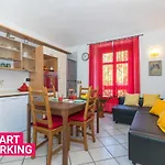 Sunny Apartment By Wonderful Italy